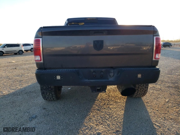 2015 Ram 2500 Laramie with VIN 3C6UR5FL5FG696484, listed as a Copart auction lot 86788214 with 170,909 mi miles and Salvage Title. Bid and sale history available at carsss.com. Image 6.