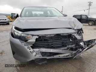 2024 Nissan Sentra S z VIN 3N1AB8BV9RY290833, wystawiony jako Copart lot #55655275 z przebiegiem 35 999 mil mil oraz Szkoda całkowita • Salvage title. Historia ofert i sprzedaży dostępna na DreamBid. Obrazek 5.