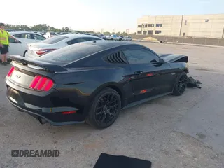 2015 Ford Mustang GT z VIN 1FA6P8CF4F5381566, wystawiony jako IAAI lot #42555886 z przebiegiem 133 098 mil mil oraz . Historia ofert i sprzedaży dostępna na DreamBid. Obrazek 4.