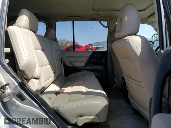 2001 Mitsubishi Montero Limited z VIN JA4MW51RX1J039534, wystawiony jako Copart lot #50329225 z przebiegiem 196 998 mil mil oraz Szkoda całkowita • Salvage title. Historia ofert i sprzedaży dostępna na DreamBid. Obrazek 11.