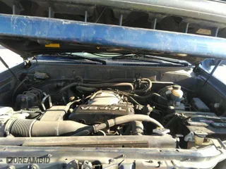 2004 Toyota Sequoia SR5 with VIN 5TDZT34A44S232977, listed as a IAAI auction lot 41750677 with 272,876 mi miles. Bid and sale history available at carsss.com. Image 10.