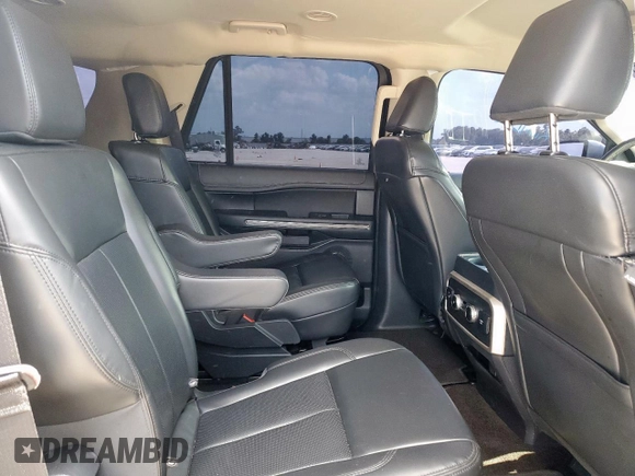 2022 Ford Expedition XLT z VIN 1FMJU1HT0NEA14953, wystawiony jako Copart lot #58150705 z przebiegiem 44 670 mil mil oraz Szkoda całkowita • Salvage title. Historia ofert i sprzedaży dostępna na DreamBid. Obrazek 11.