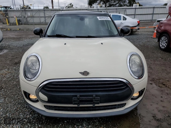 2016 MINI Clubman z VIN WMWLN5C58G2E30988, wystawiony jako Copart lot #48992025 z przebiegiem 108 620 mil mil oraz Czysty tytuł • Clean title. Historia ofert i sprzedaży dostępna na DreamBid. Obrazek 5.