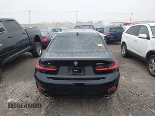 2020 BMW 3 Series 330i xDrive with VIN WBA5R7C08LFH44012, listed as a IAAI auction lot 41252675 with 57,486 mi miles. Bid and sale history available at carsss.com. Image 15.