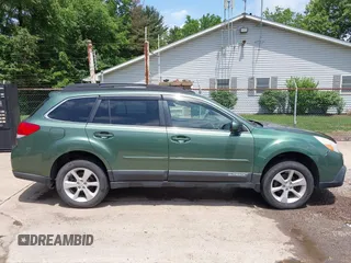 2013 Subaru Outback Premium с VIN 4S4BRCGC6D3305826, выставлен на аукционе IAAI как лот 42369501 с пробегом 195 377 миль миль и . История ставок и продаж доступна на DreamBid. Изображение 14.