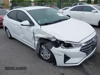 2020 Hyundai Elantra SE z VIN 5NPD74LF6LH508453, wystawiony jako IAAI lot #42478403 z przebiegiem 28 581 mil mil oraz . Historia ofert i sprzedaży dostępna na DreamBid. Obrazek 6.