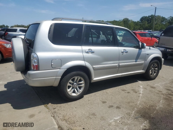 2004 Suzuki XL-7 LX with VIN JS3TX92V644109794, listed as a Copart auction lot 68244184 with 107,769 mi miles and Salvage Title. Bid and sale history available at carsss.com. Image 3.