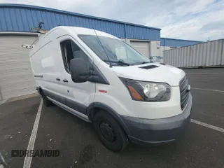 2018 Ford Transit с VIN 1FTYR2CM1JKB10502, выставлен на аукционе IAAI как лот 42849107 с пробегом 249 727 миль миль и . История ставок и продаж доступна на DreamBid. Изображение 27.