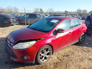 2014 Ford Focus SE с VIN 1FADP3F25EL231270, выставлен на аукционе IAAI как лот 41782043 с пробегом 123 836 миль миль и . История ставок и продаж доступна на DreamBid. Изображение 2.