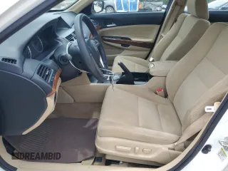 2012 Honda Accord EX z VIN 1HGCP3F77CA005520, wystawiony jako Copart lot #59693575 z przebiegiem 18 248 mil mil oraz Szkoda całkowita • Salvage title. Historia ofert i sprzedaży dostępna na DreamBid. Obrazek 7.