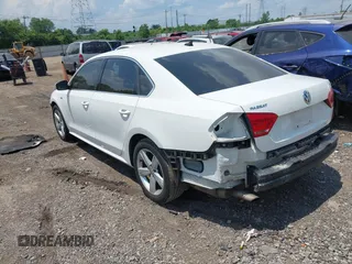2015 Volkswagen Passat Wolfsburg Edition with VIN 1VWAT7A37FC112814, listed as a IAAI auction lot 42607166 with 123,429 mi miles and . Bid and sale history available at DreamBid. Image 3.