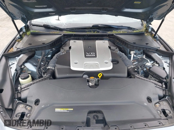 2015 Infiniti Q50 with VIN JN1BV7AR0FM392708, listed as a IAAI auction lot 41593006 with 109,066 mi miles. Bid and sale history available at carsss.com. Image 10.
