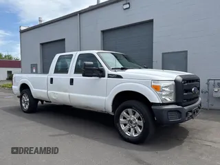 2015 Ford F-250 Lariat z VIN 1FT7W2B63FEC54565, wystawiony jako Copart lot #61446585 z przebiegiem 213 130 mil mil oraz Czysty tytuł • Clean title. Historia ofert i sprzedaży dostępna na DreamBid. Obrazek 1.