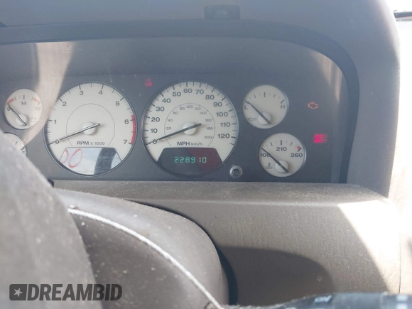 2004 Jeep Grand Cherokee Limited with VIN 1J4GW58N64C283657, listed as a IAAI auction lot 42542150 with 228,910 mi miles and . Bid and sale history available at DreamBid. Image 7.