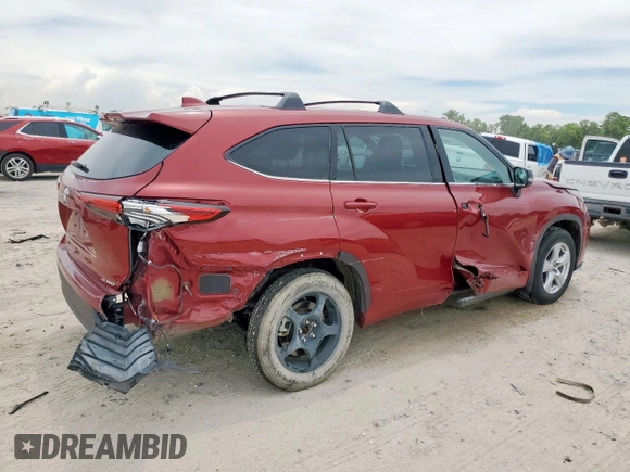 2020 Toyota Highlander LE with VIN 5TDBZRBH5LS515485, listed as a Copart auction lot 62426155 with 100,089 mi miles and Salvage title. Bid and sale history available at DreamBid. Image 3.