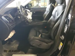 2017 Volvo XC90 Momentum with VIN YV4A22PK4H1165103, listed as a Copart auction lot 59470585 with 76,313 mi miles and Salvage title. Bid and sale history available at DreamBid. Image 7.