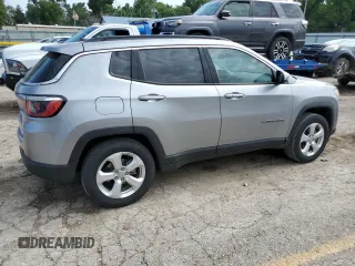 2017 Jeep Compass Latitude с VIN 3C4NJDBB8HT603012, выставлен на аукционе Copart как лот 59435415 с пробегом 95 984 миль миль и Списание • Salvage title. История ставок и продаж доступна на DreamBid. Изображение 3.