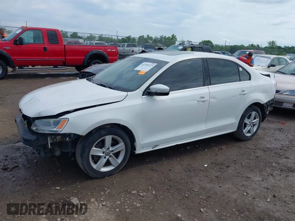 2013 Volkswagen Jetta TDI w/Premium/Nav with VIN 3VWLL7AJ3DM418377, listed as a IAAI auction lot 42768223 with 149,241 mi miles and . Bid and sale history available at DreamBid. Image 18.