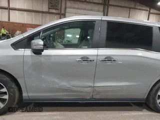 2024 Honda Odyssey EX-L with VIN 5FNRL6H68RB058253, listed as a IAAI auction lot 41721587 with 22,522 mi miles and . Bid and sale history available at DreamBid. Image 18.