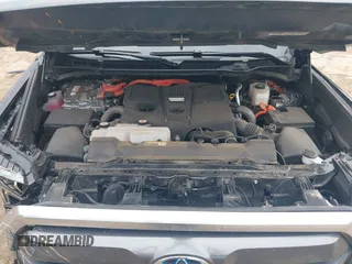 2024 Toyota Tundra Limited Hybrid with VIN 5TFJC5DB5RX046352, listed as a IAAI auction lot 42139232 with 22,189 mi miles and . Bid and sale history available at DreamBid. Image 10.