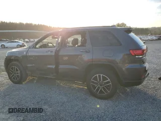 2020 Jeep Grand Cherokee Trailhawk with VIN 1C4RJFLT1LC190827, listed as a Copart auction lot 81197344 with 44,320 mi miles and Salvage title. Bid and sale history available at DreamBid. Image 2.