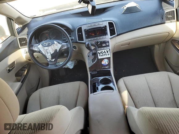 2010 Toyota Venza z VIN 4T3ZA3BB0AU029855, wystawiony jako Copart lot #49060565 z przebiegiem Nie podano mil oraz Szkoda całkowita • Salvage title. Historia ofert i sprzedaży dostępna na DreamBid. Obrazek 8.