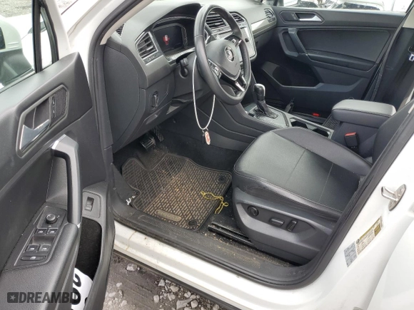 2020 Volkswagen Tiguan SE with VIN 3VV3B7AX3LM102634, listed as a Copart auction lot 47877745 with 132,701 mi miles and Salvage Title. Bid and sale history available at carsss.com. Image 8.