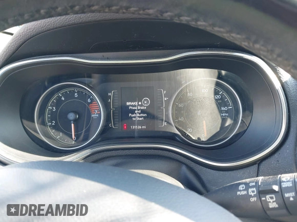 2019 Jeep Cherokee Latitude Plus с VIN 1C4PJMLB2KD314292, выставлен на аукционе IAAI как лот 42215816 с пробегом 131 126 миль миль и . История ставок и продаж доступна на DreamBid. Изображение 7.