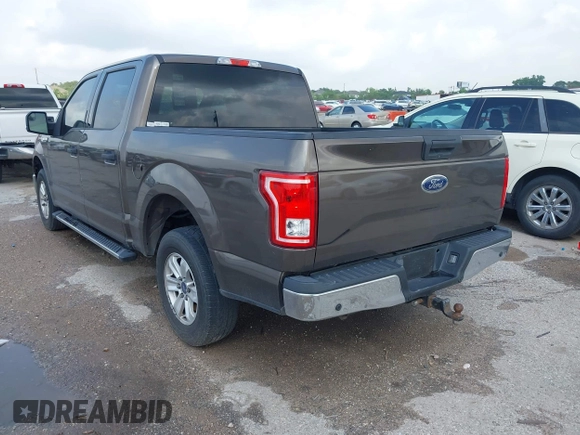2015 Ford F-150 XLT with VIN 1FTEW1C81FKD15088, listed as a IAAI auction lot 42044616 with 159,248 mi miles and . Bid and sale history available at carsss.com. Image 3.