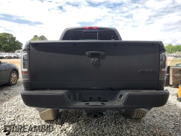 2006 Dodge 1500 SLT z VIN 1D7HU18226S669733, wystawiony jako Copart lot #55410335 z przebiegiem 143 781 mil mil oraz Szkoda całkowita • Salvage title. Historia ofert i sprzedaży dostępna na DreamBid. Obrazek 6.