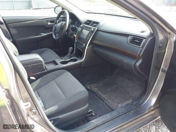 2017 Toyota Camry XLE with VIN 4T1BF1FK7HU640132, listed as a IAAI auction lot 41734080 with 59,359 mi miles. Bid and sale history available at carsss.com. Image 5.