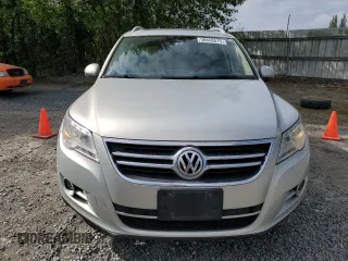 2011 Volkswagen Tiguan SE with VIN WVGBV7AX8BW539668, listed as a Copart auction lot 56858575 with 107,079 mi miles and Clean Title. Bid and sale history available at DreamBid. Image 5.