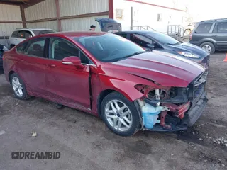 2014 Ford Fusion SE with VIN 3FA6P0H75ER352916, listed as a IAAI auction lot 41665303 with 106,476 mi miles. Bid and sale history available at carsss.com. Image 1.