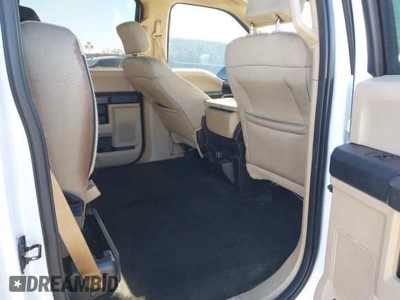 2015 Ford F-150 XLT with VIN 1FTEW1EF4FKD09118, listed as a IAAI auction lot 41414605 with 136,073 mi miles. Bid and sale history available at carsss.com. Image 8.
