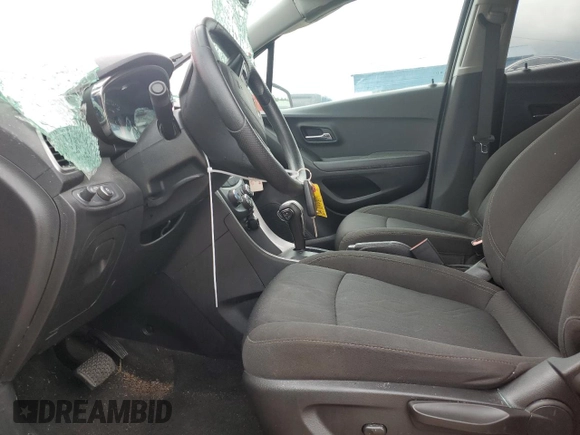2020 Chevrolet Trax LT with VIN KL7CJLSB5LB347100, listed as a Copart auction lot 54369085 with 44,443 mi miles and Salvage title. Bid and sale history available at DreamBid. Image 7.