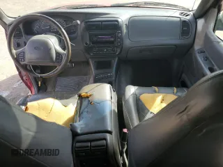 2001 Ford Explorer Eddie Bauer z VIN 1FMZU84P81ZA61333, wystawiony jako Copart lot #56927345 z przebiegiem 205 865 mil mil oraz Szkoda całkowita • Salvage title. Historia ofert i sprzedaży dostępna na DreamBid. Obrazek 8.