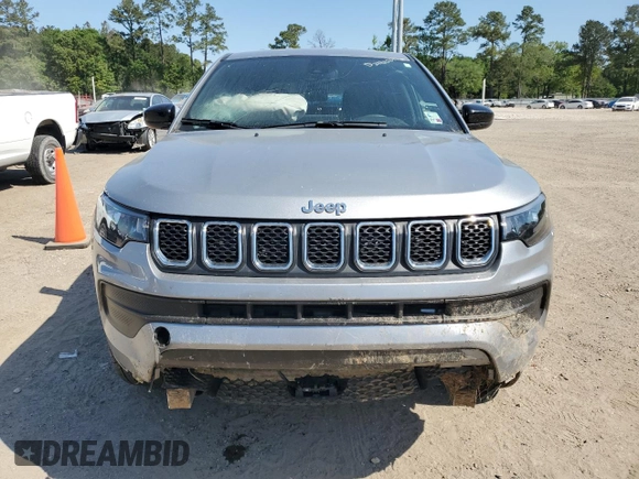 2023 Jeep Compass Sport z VIN 3C4NJDANXPT536715, wystawiony jako Copart lot #53182585 z przebiegiem 43 671 mil mil oraz Szkoda całkowita • Salvage title. Historia ofert i sprzedaży dostępna na DreamBid. Obrazek 5.