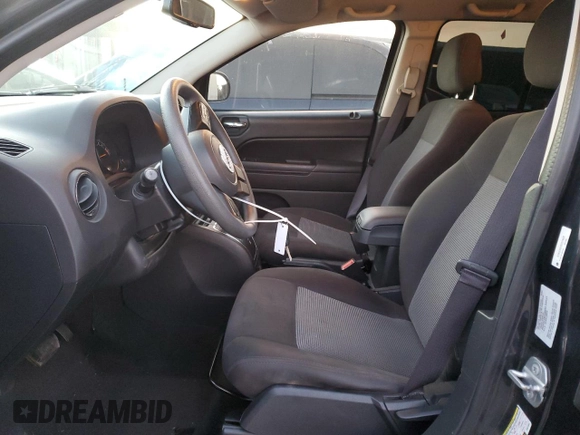 2016 Jeep Compass Sport with VIN 1C4NJCBB3GD574632, listed as a Copart auction lot 88016225 with 93,138 mi miles and Salvage title. Bid and sale history available at DreamBid. Image 7.