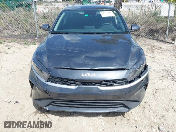 2024 Kia Forte LXS with VIN 3KPF24AD6RE776313, listed as a IAAI auction lot 41953934 with 10,174 mi miles. Bid and sale history available at carsss.com. Image 6.