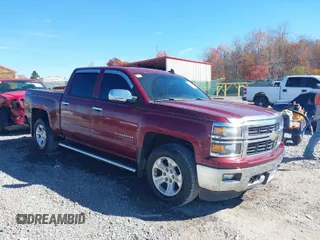2015 Chevrolet Silverado 1500 LT with VIN 3GCUKREC6FG185646, listed as a IAAI auction lot 40702001 with 187,304 mi miles. Bid and sale history available at carsss.com. Image 1.