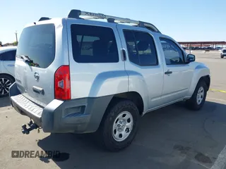 2012 Nissan Xterra X with VIN 5N1AN0NWXCC521017, listed as a IAAI auction lot 42136539 with 163,515 mi miles. Bid and sale history available at carsss.com. Image 4.