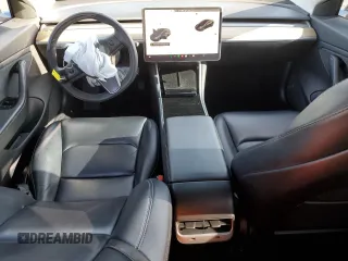 2019 Tesla Model 3 Mid Range z VIN 5YJ3E1EA8KF424584, wystawiony jako Copart lot #51331635 z przebiegiem 87 355 mil mil oraz Szkody całkowita. Historia ofert i sprzedaży dostępna na DreamBid. Obrazek 8.