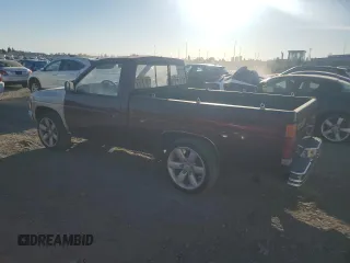 1989 Nissan Hardbody z VIN 1N6ND11S7KC371977, wystawiony jako Copart lot #77245404 z przebiegiem 202 526 mil mil oraz Tytuł czysty. Historia ofert i sprzedaży dostępna na DreamBid. Obrazek 2.