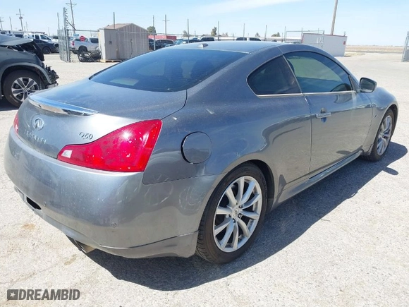 2014 Infiniti Q60 Coupe Journey with VIN JN1CV6EK7EM111823, listed as a IAAI auction lot 41848604 with 86,557 mi miles. Bid and sale history available at carsss.com. Image 4.