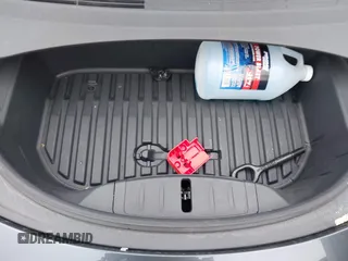 2021 Tesla Model 3 Performance z VIN 5YJ3E1EC3MF056187, wystawiony jako IAAI lot #42372230 z przebiegiem 56 679 mil mil oraz . Historia ofert i sprzedaży dostępna na DreamBid. Obrazek 10.