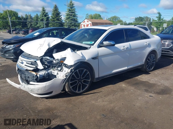 2017 Ford Taurus Limited z VIN 1FAHP2J85HG115863, wystawiony jako IAAI lot #42336857 z przebiegiem 152 890 mil mil oraz . Historia ofert i sprzedaży dostępna na DreamBid. Obrazek 17.