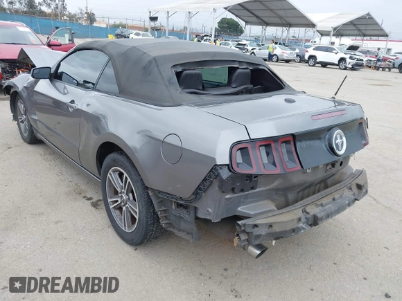 2013 Ford Mustang V6 with VIN 1ZVBP8EM7D5214021, listed as a IAAI auction lot 42197070 with 137,888 mi miles and . Bid and sale history available at DreamBid. Image 3.