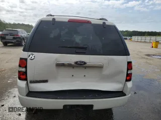 2010 Ford Explorer XLT z VIN 1FMEU6DE2AUA60922, wystawiony jako Copart lot #53332555 z przebiegiem 239 061 mil mil oraz Szkoda całkowita • Salvage title. Historia ofert i sprzedaży dostępna na DreamBid. Obrazek 6.