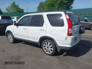 2005 Honda CR-V EX SE with VIN SHSRD78905U306740, listed as a IAAI auction lot 42163785 with 1 mi miles. Bid and sale history available at carsss.com. Image 3.