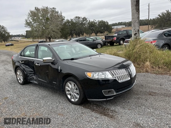 2011 Lincoln MKZ Hybrid with VIN 3LNDL2L33BR759329, listed as a Copart auction lot 42415245 with 131,927 mi miles and Clean Title. Bid and sale history available at carsss.com. Image 1.